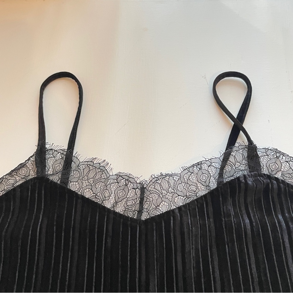 Andrea Jovine Velvet Lace Trim Cami Tank Top Women L Pleated Fairy Grunge Y2K - Picture 4 of 9